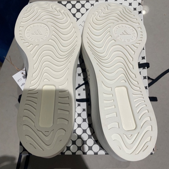 Stella McCartney for Adidas Court Lace-Up Sneakers - Picture 6 of 10